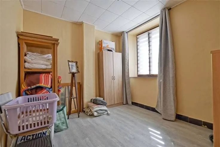 2 magamistoaga maja asukohas Aiseau