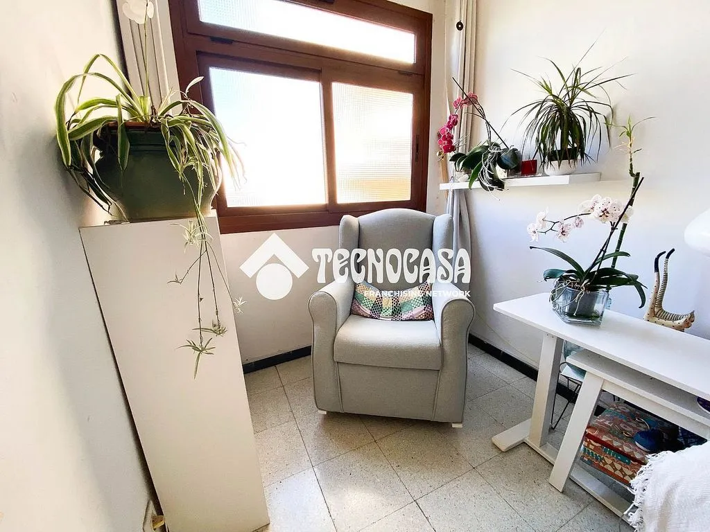 Bureau - Apartment with Terrace in Gáldar