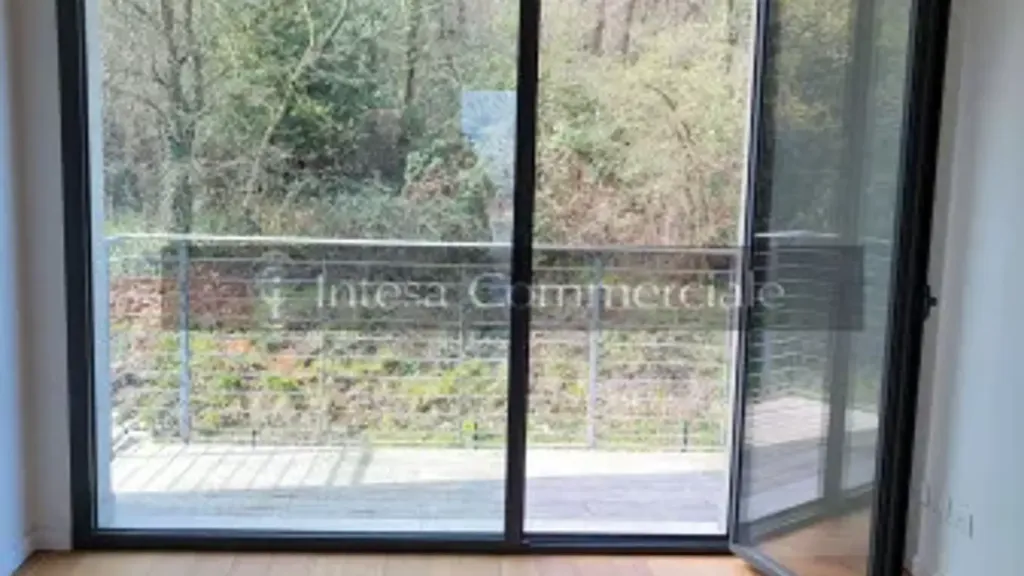Pièces - Panoramic Villa with Large Windows in Collebeato