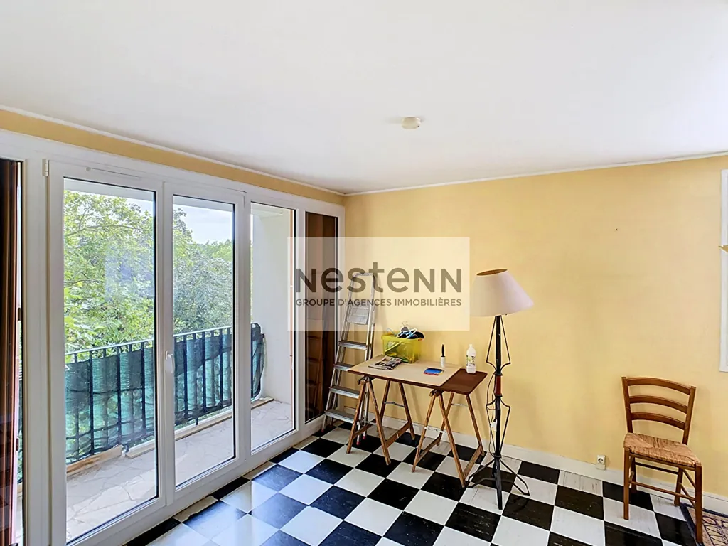 Balcone - 4-Piece Apartment with Balcony in Eaubonne