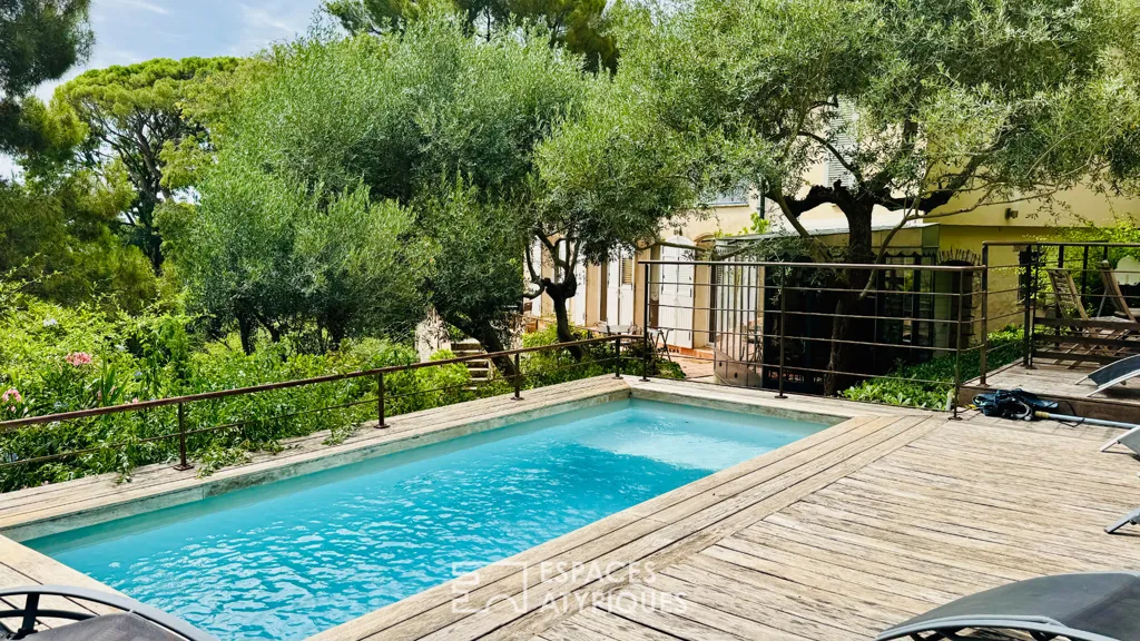 Piscine - Maison de Caractère avec Vue Port à Montpellier