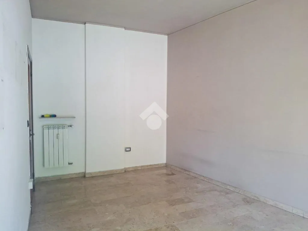 Pièces - Apartment with Balcony in Savona