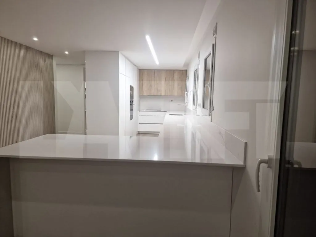 Köök - Luxury Flat with Terraces in Vale de Flores, Almada