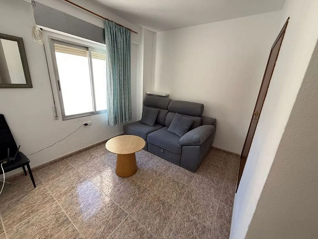 Elutuba - Apartment with Balcony in Raval, Valencia