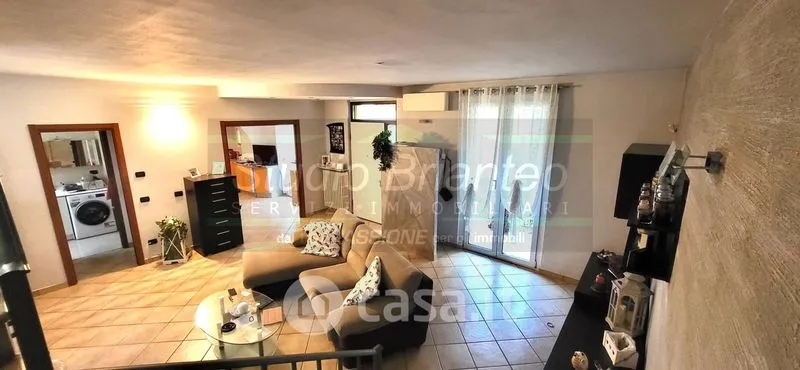 Elutuba - Restored Historic House with Balcony in Carate Brianza