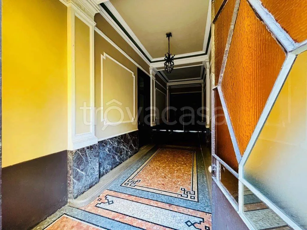 Hallway - Period Apartment with Balconies in Turin