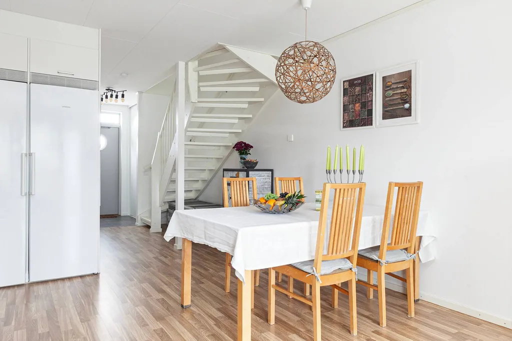 Sala da pranzo - Terraced House with Garden in Söder, Skåne