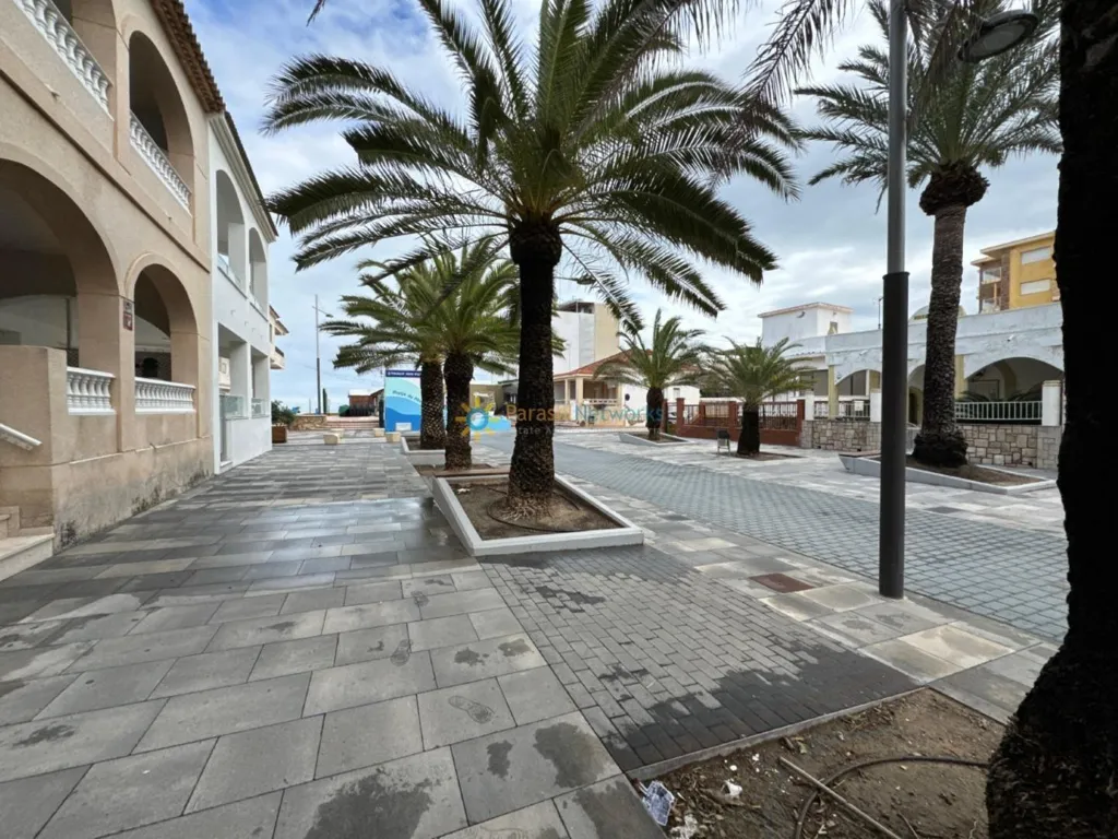 Välivaade - Restaurant with Beach Proximity in Piles