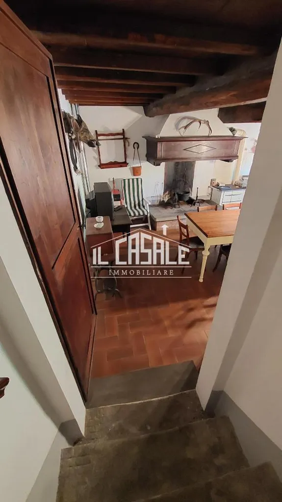 Söögituba - Rustic Property with Two Apartments in San Godenzo