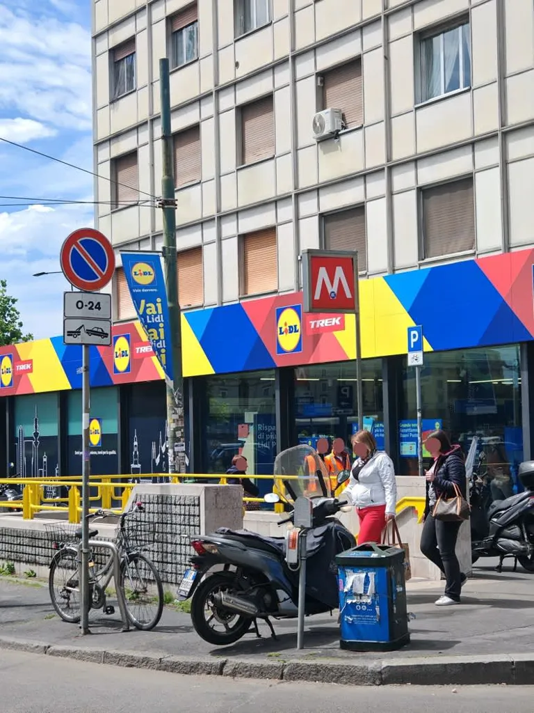 Välivaade - Armed Studio in Corso Lodi, Milan