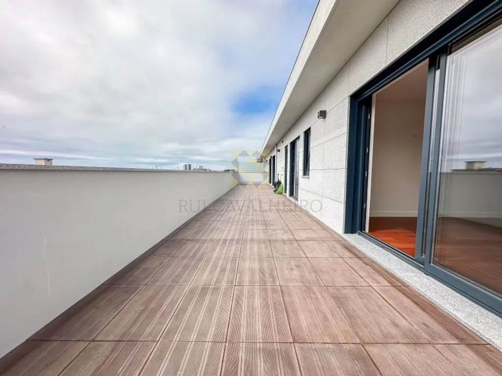 Terrass - Luxury Penthouse with Sea View in Matosinhos