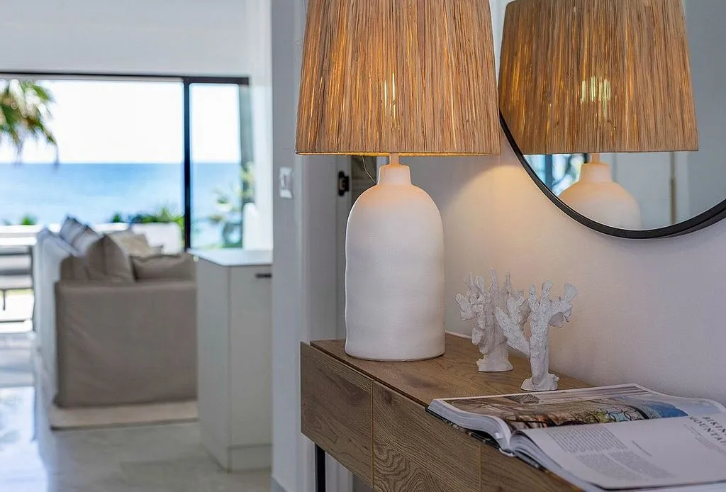 Elutuba - Twin-Adjoined House with Sea View in Casares