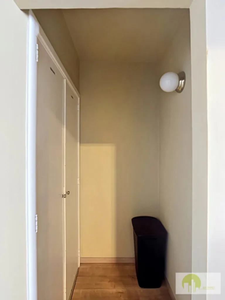 Renovated Apartment with Garden in Dilbeek