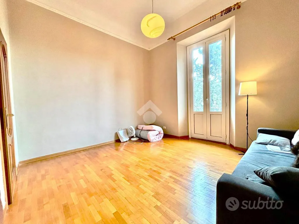 Séjour - Period Apartment with Balcony in Florence
