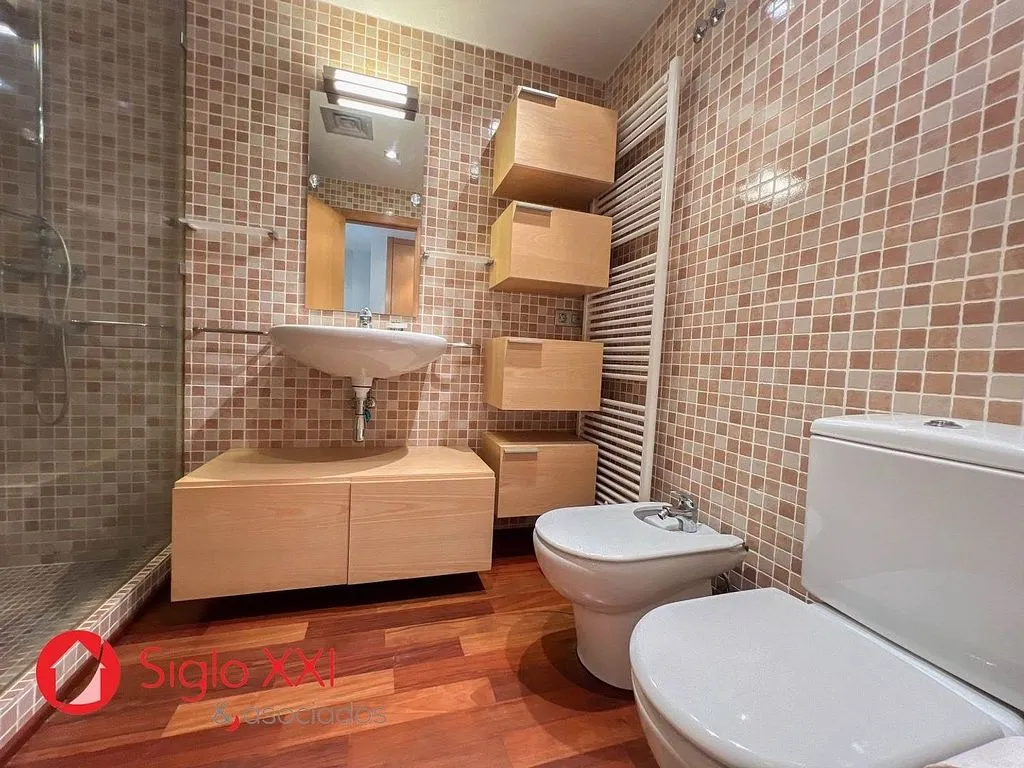 Vannitoad - Terraced House with Balcony in La Vila-Darremur