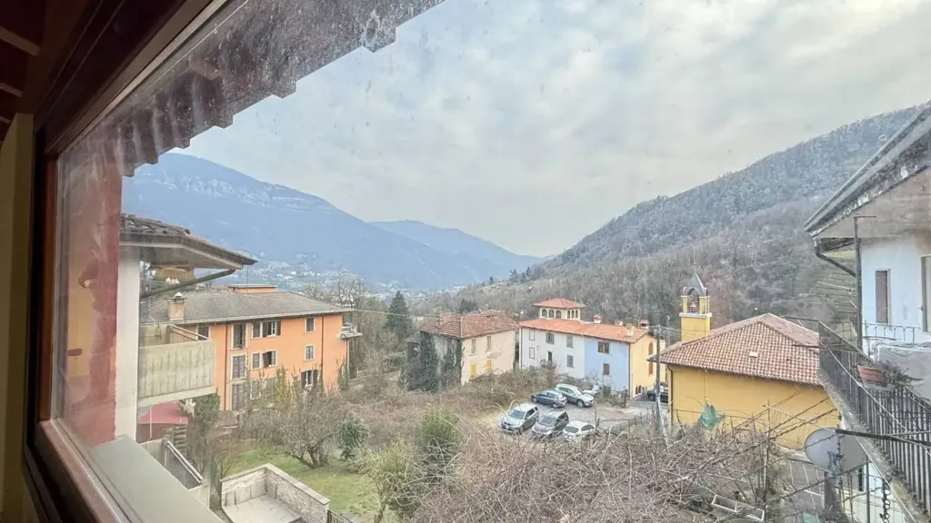 Rõdu - Rustic-Style Apartment with Panoramic View in Casazza