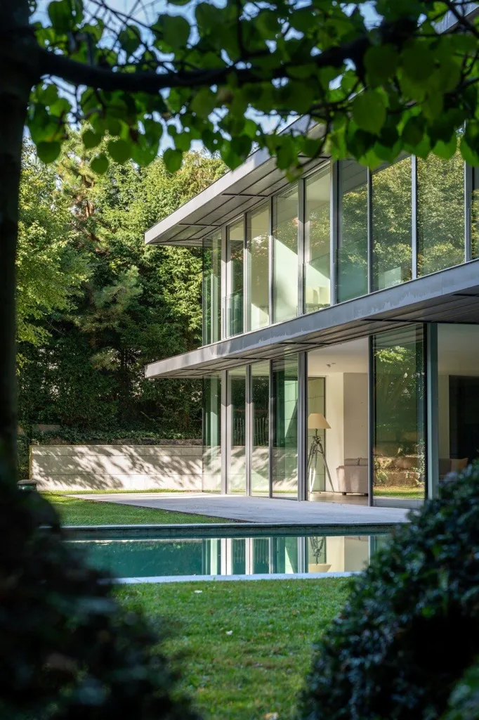 Piscina - Contemporary Villa with Pool in Uccle