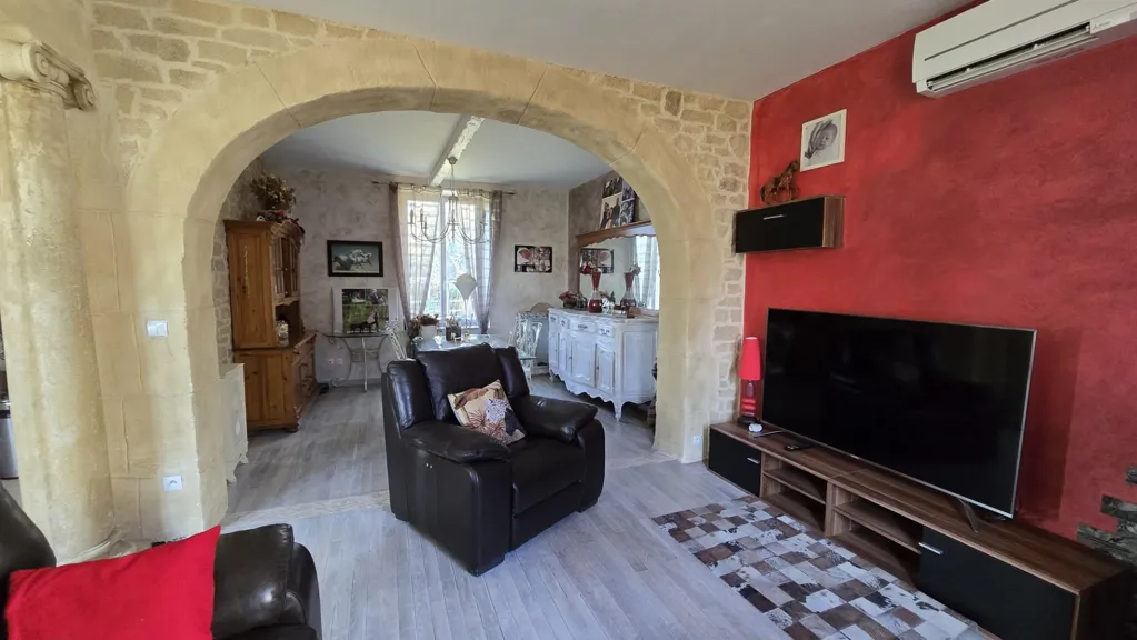 Elutuba - Equestrian Property with Large Garden in Aigueperse