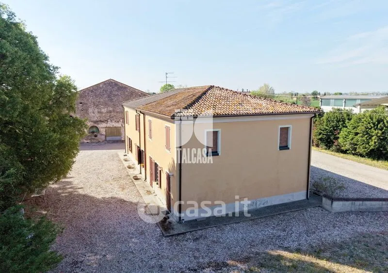 Vue aérienne - Rustic Farmhouse with Garden in Roverbella
