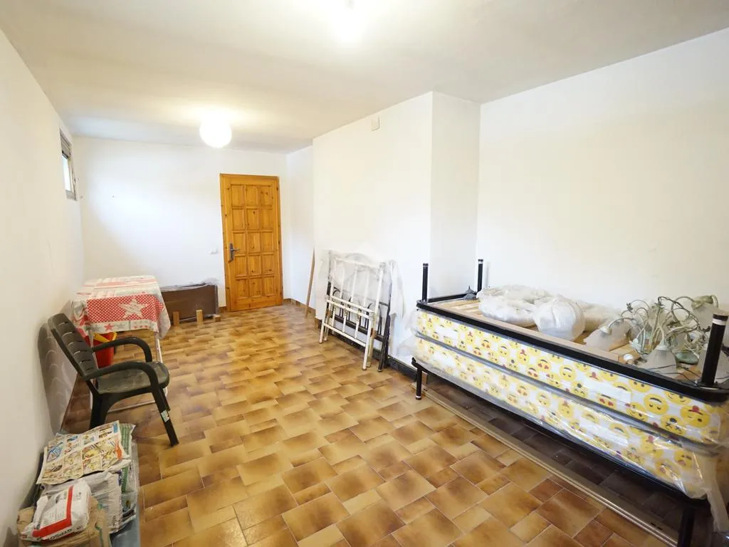 Chambres - Spacious Apartment with Private Courtyard in Castelnuovo Rangone