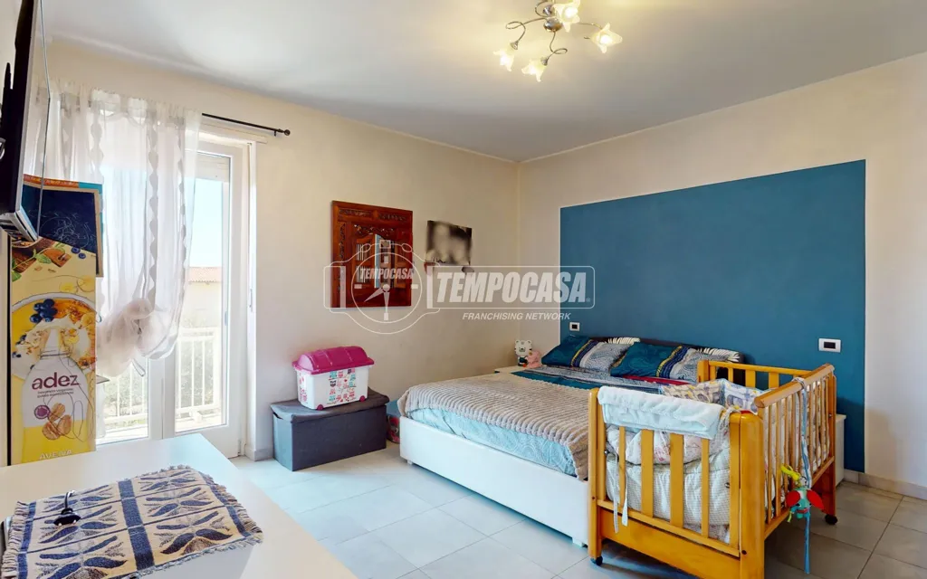 Magamistoad - Fully Rented Flat with Private Garage in Cervere
