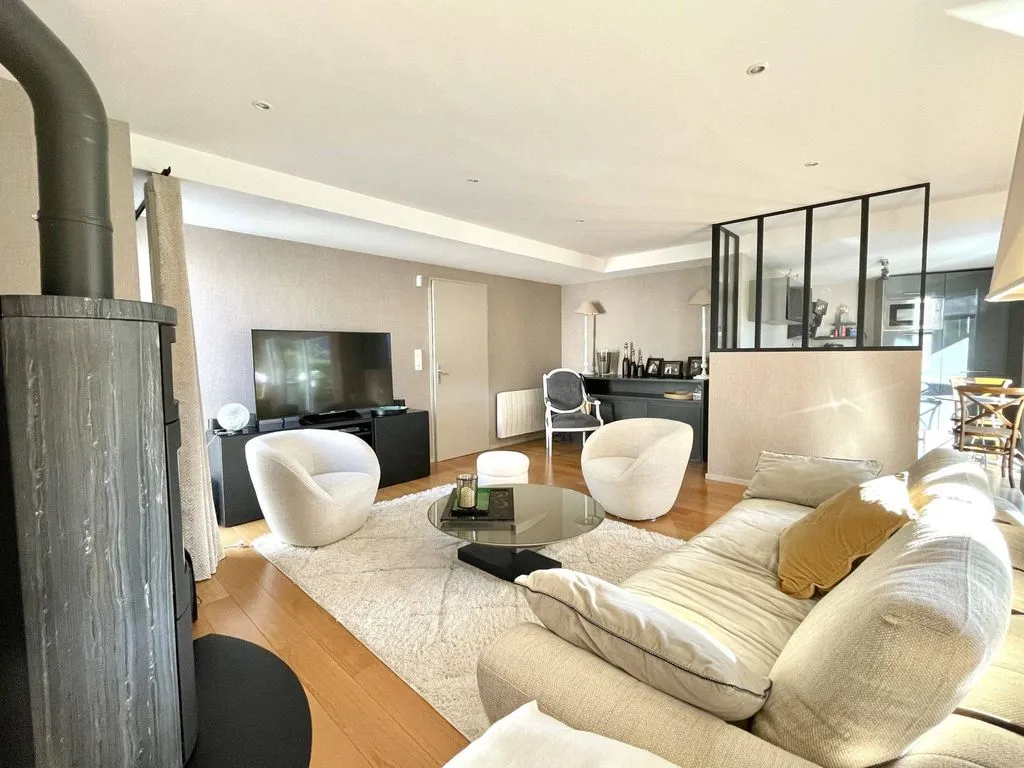 Elutuba - Luxury House with Balcony in Saint-Brieuc