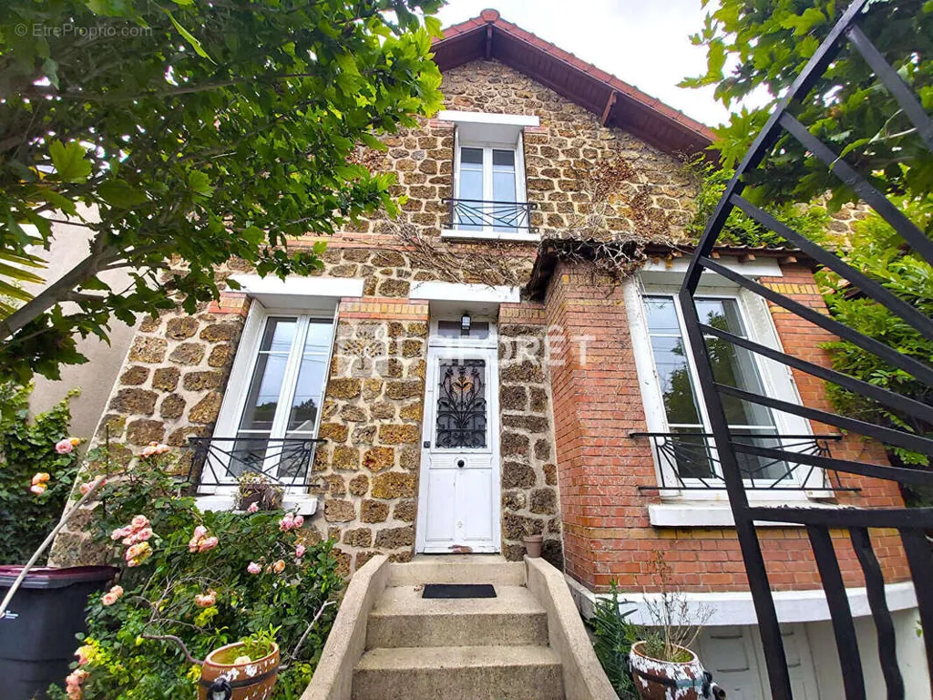 Maison 5 pièces à Bondy