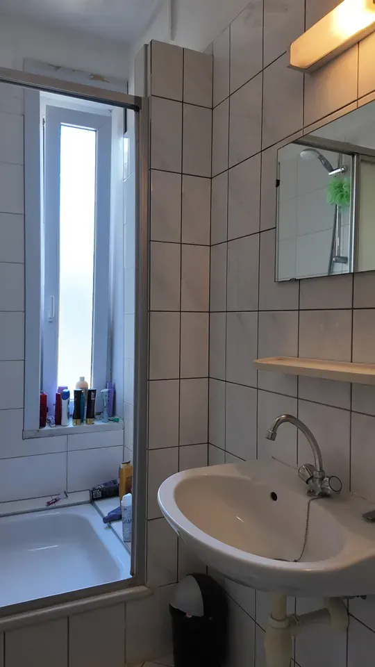 Salles de bain - Student Room in Central Maastricht