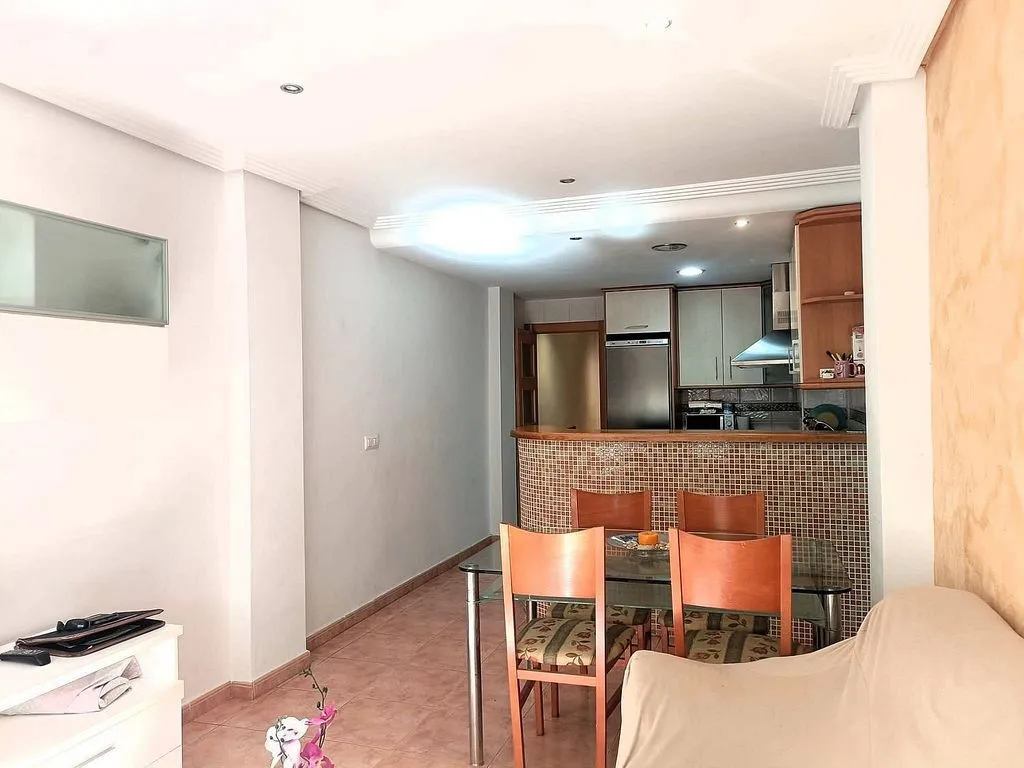 Sala da pranzo - Furnished Flat with Patio in Florida Alta