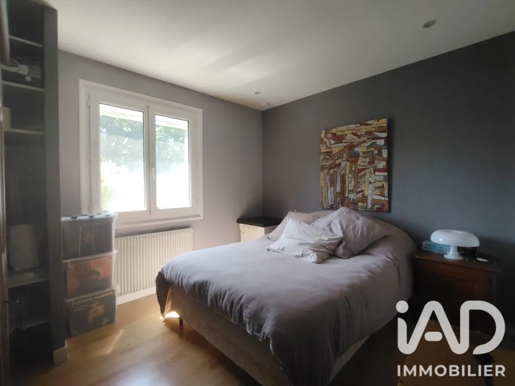 Camere da letto - House with Garden and Garage in Évreux