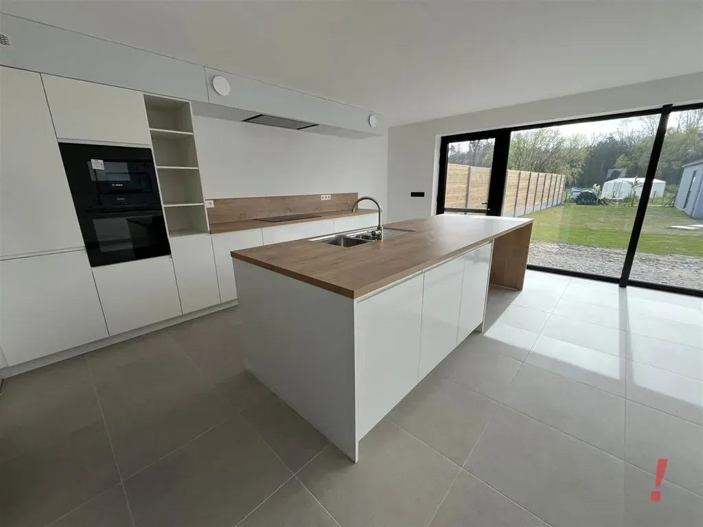 Köök - Semi-Open House with Garden in Zedelgem