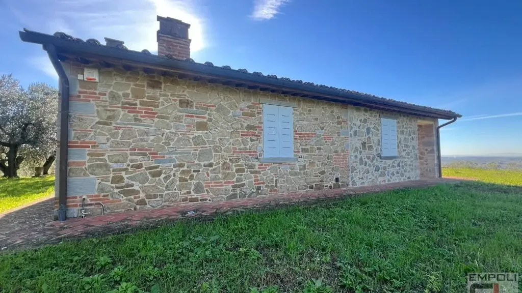 Exterior - Cascina with Pool in Vinci