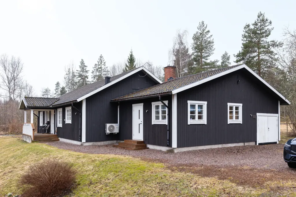 Extérieur - One-Storey Villa with Garden in Valö