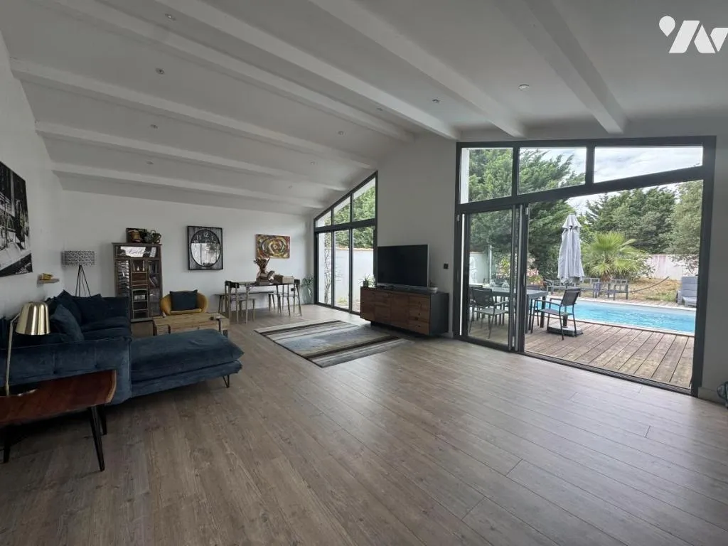 Elutuba - Architectural House with Pool in Couarde-sur-Mer