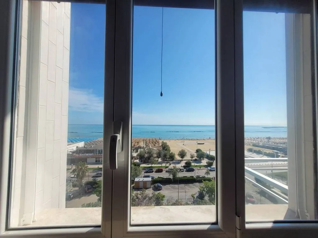 Pièces - Luxury Seafront Flat in Pescara