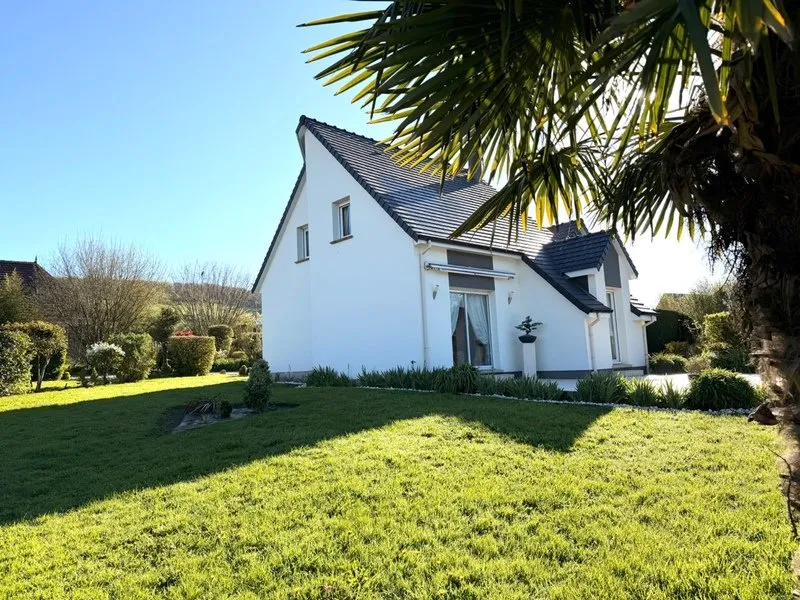 Extérieur - Maison Traditionnelle avec Piscine à 16 km de Dieppe
