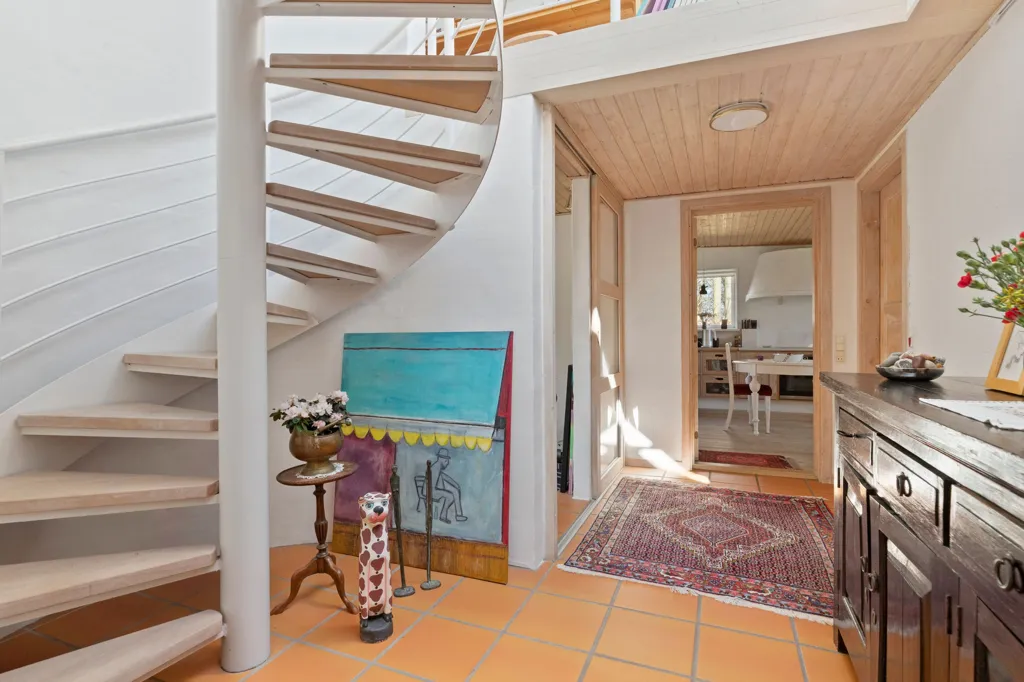 Pièces - Year-Round House with Sea View in Dronningmølle