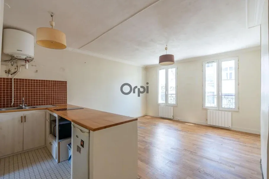 Cuisine - Appartement 2 Pièces avec Charme à Paris 20ème