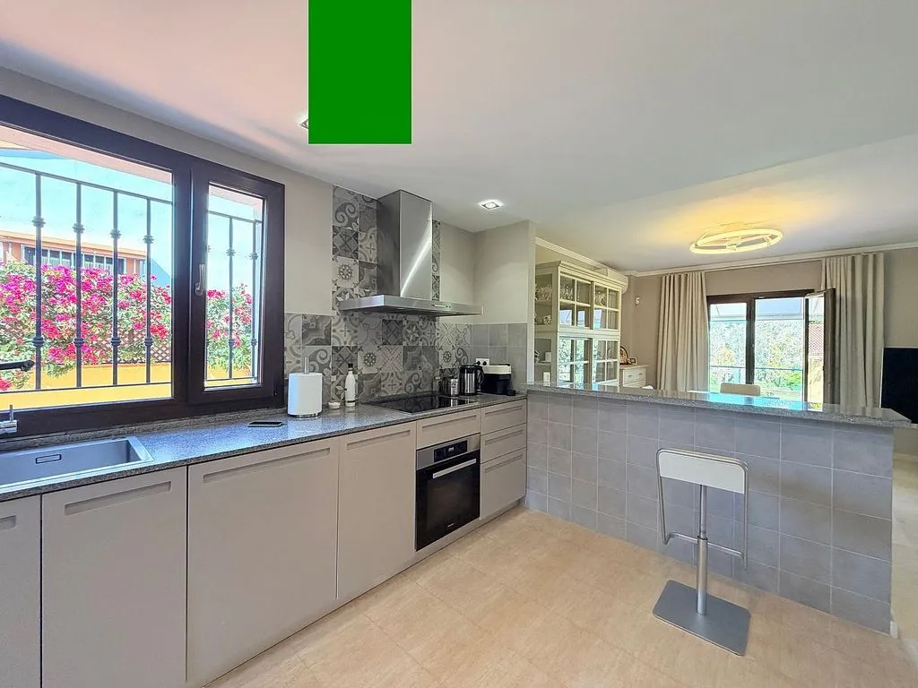 Köök - Villa with Pool and Golf Views in Villas y Golf