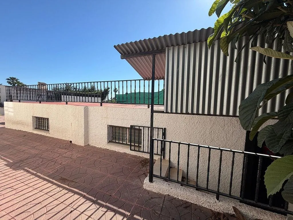 Terrass - Chalet with Pool and Terrace in Peña de las Águilas