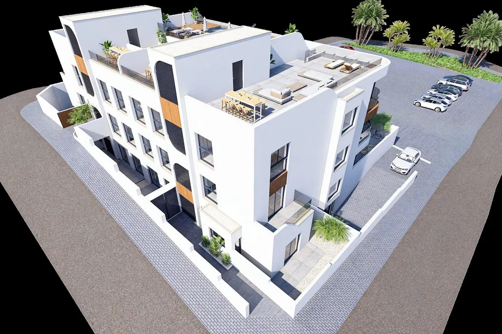 3-Bedroom Apartment with Rooftop Pool in Benijófar