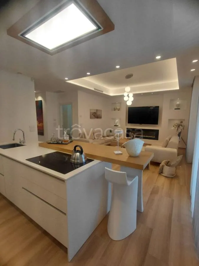Cucina - Modern Apartment with Terrazzone in Pesaro