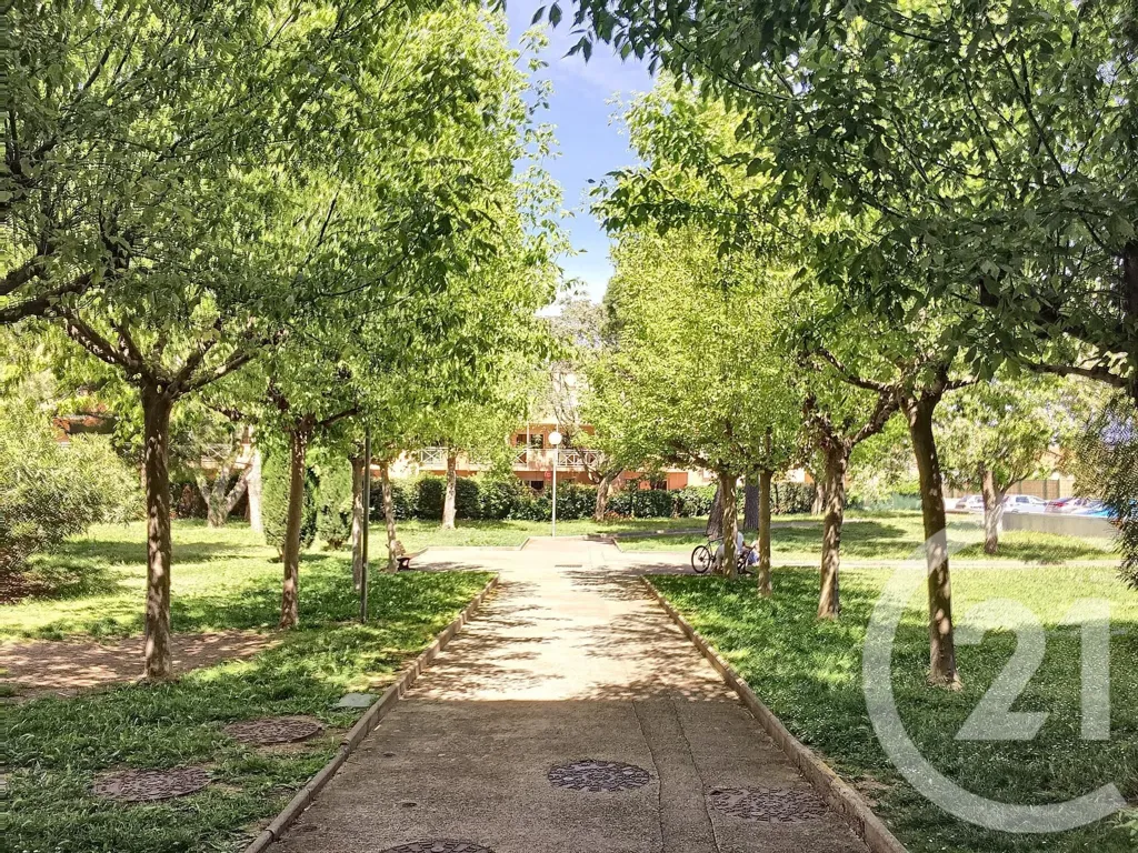 Giardino - T2 Apartment with Terrace in Montpellier