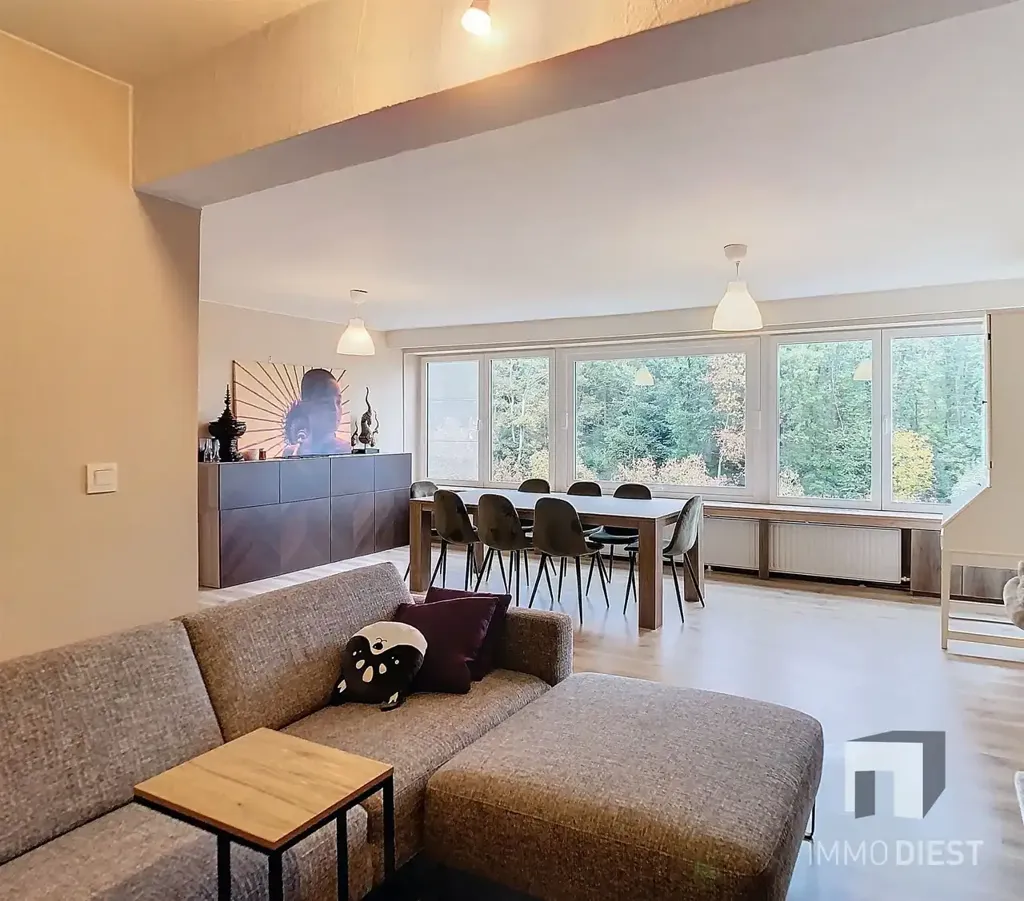 Séjour - Appartement Charmant avec Terrasse au Centre de Diest