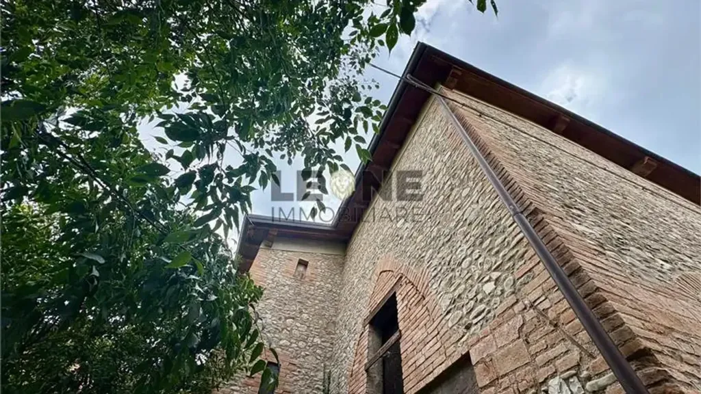 Välivaade - Terra-Cielo House with Dual Access in Vignola