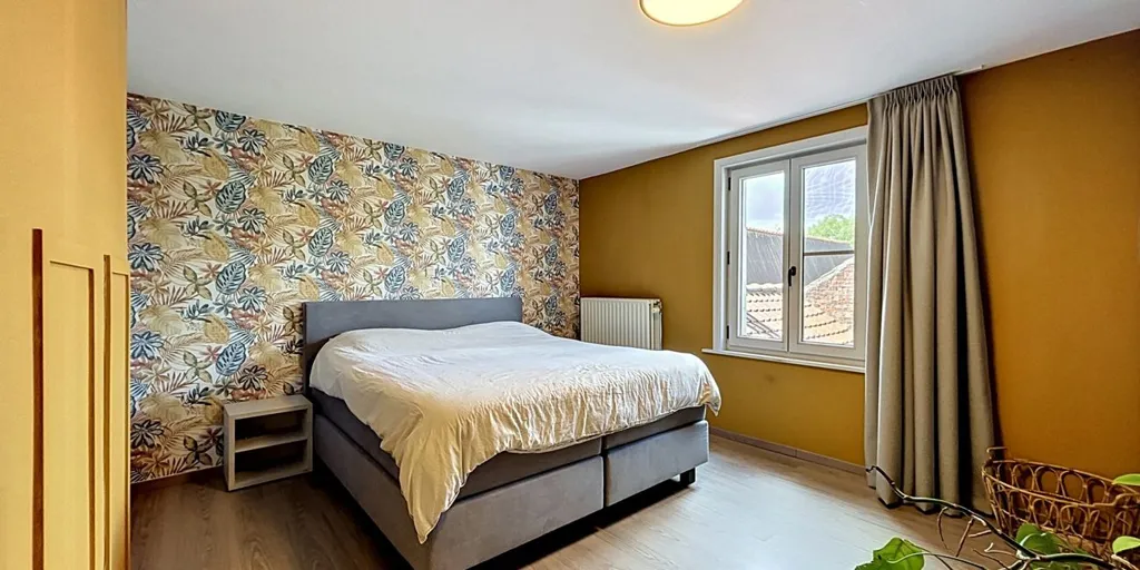 Chambres - Maison Énergétique avec Jardin à Roeselare