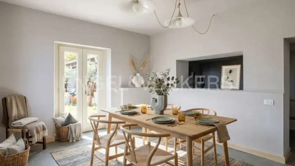 Söögituba - Historic Villa with Lake View in Bee