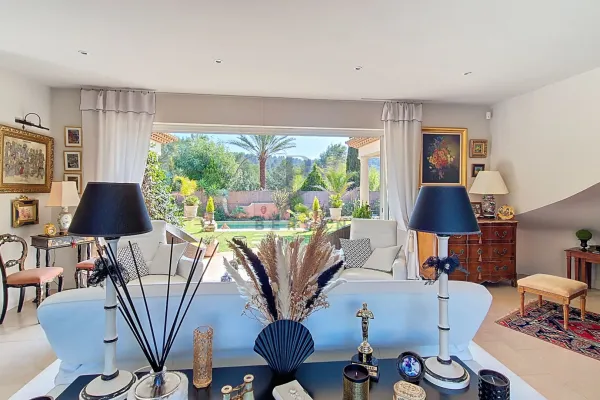 Séjour - Villa avec Piscine à Valescure, Saint-Raphaël