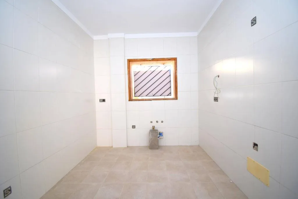 Salles de bain - Newly Built Townhouse with Parking in Caimari