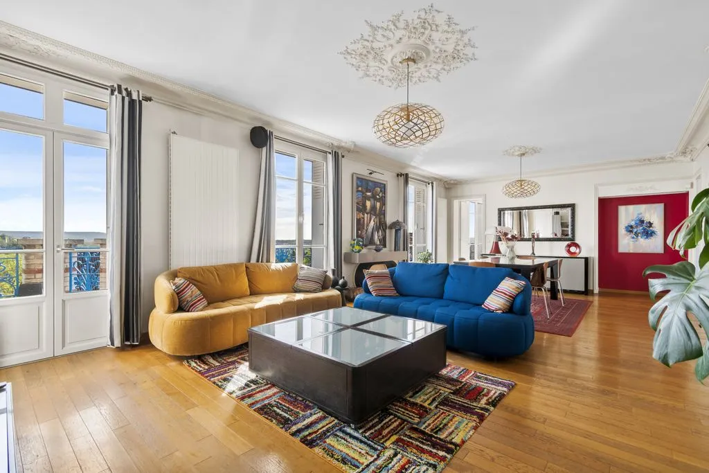 Elutuba - Luxury House with Panoramic View in Hardricourt